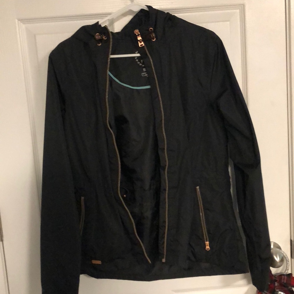 Wind breaker/rain jacket